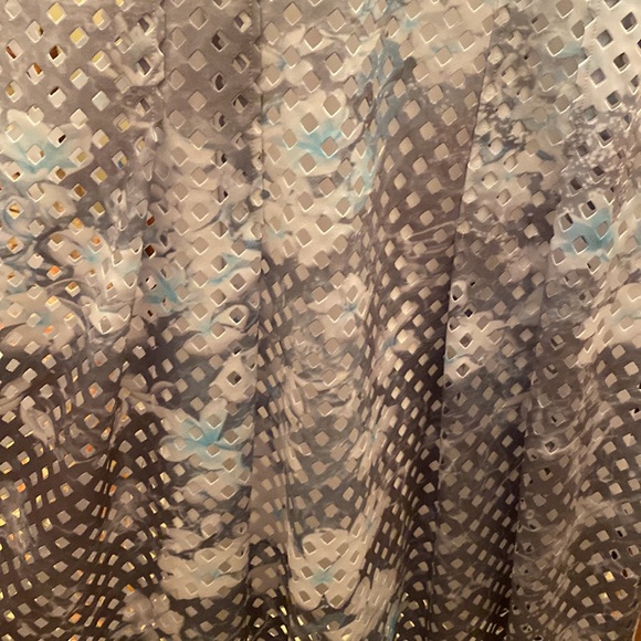 Elie Tahari Sleeveless Dress - Picture 2 of 8